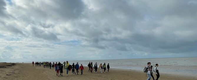 Marche sur la plage
